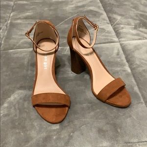 Madden Girl - Tan Ankle Strap Sandals - Size 6